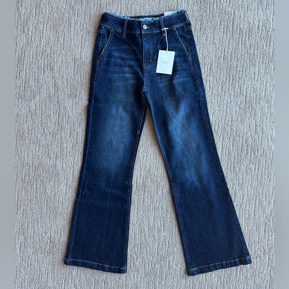NWT Kancan dark wash high rise flare jeans. Size 3/25.